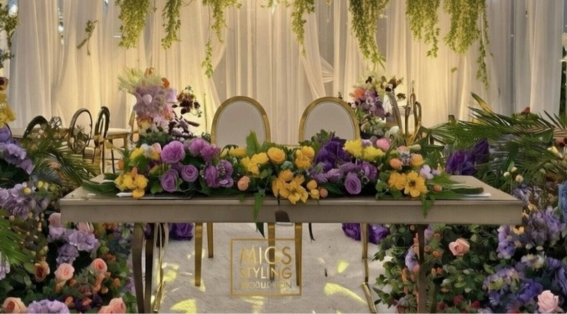 Couple's Table Setup